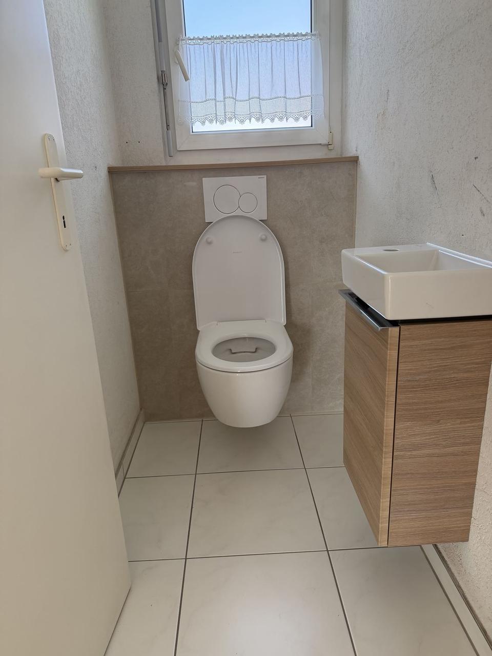 WC suspendu et meuble vasque